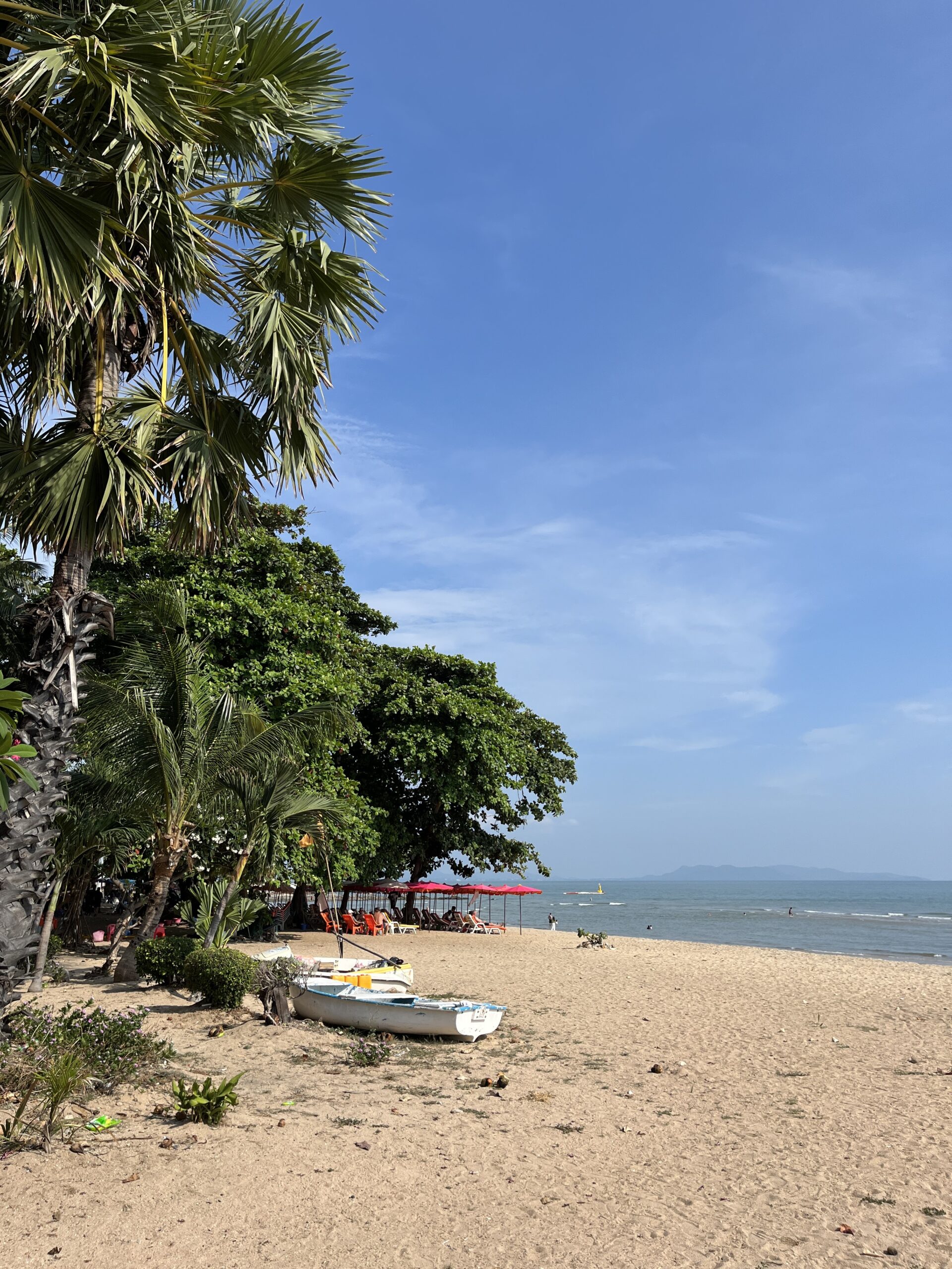 more i plyazhi v pattaje