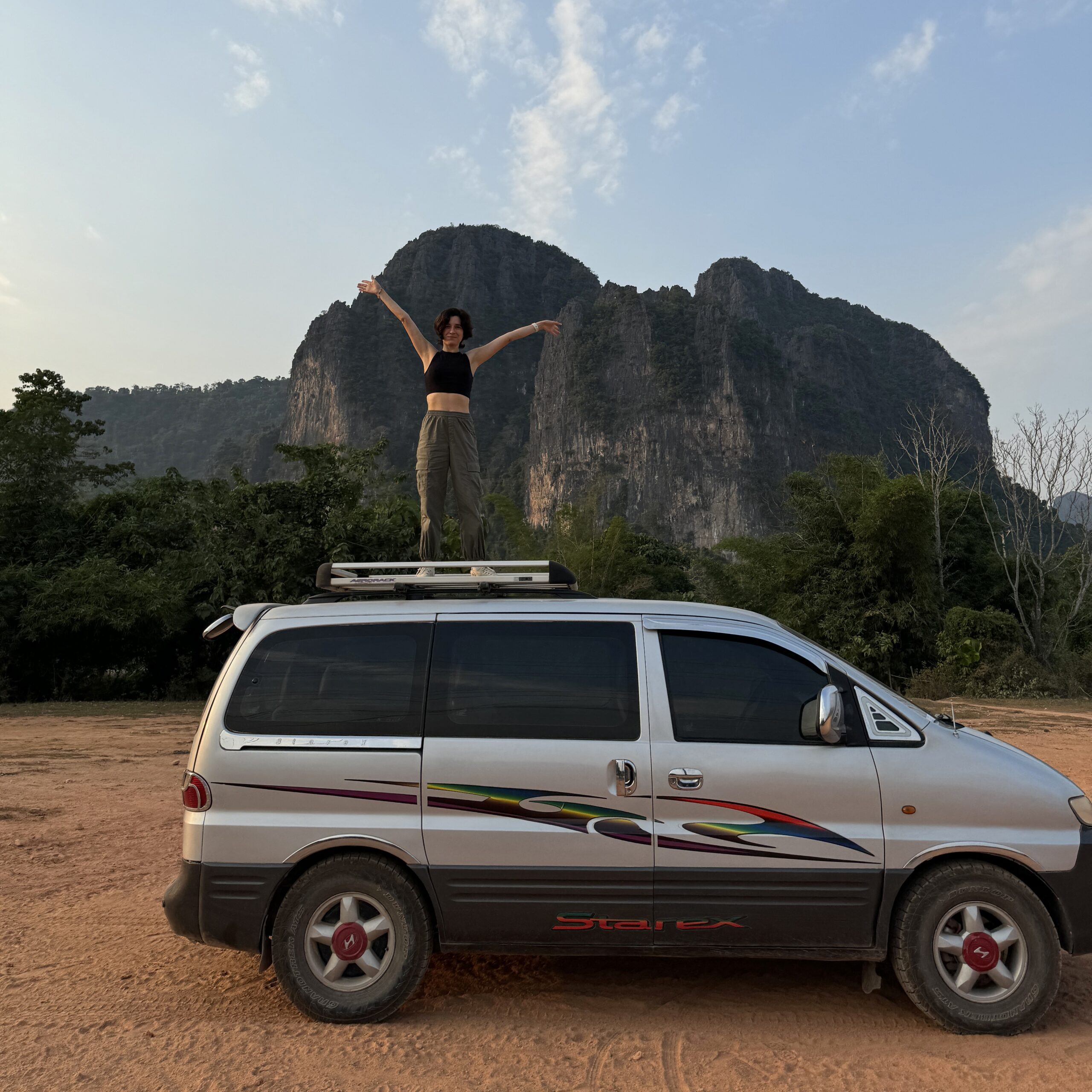Avto v Laose