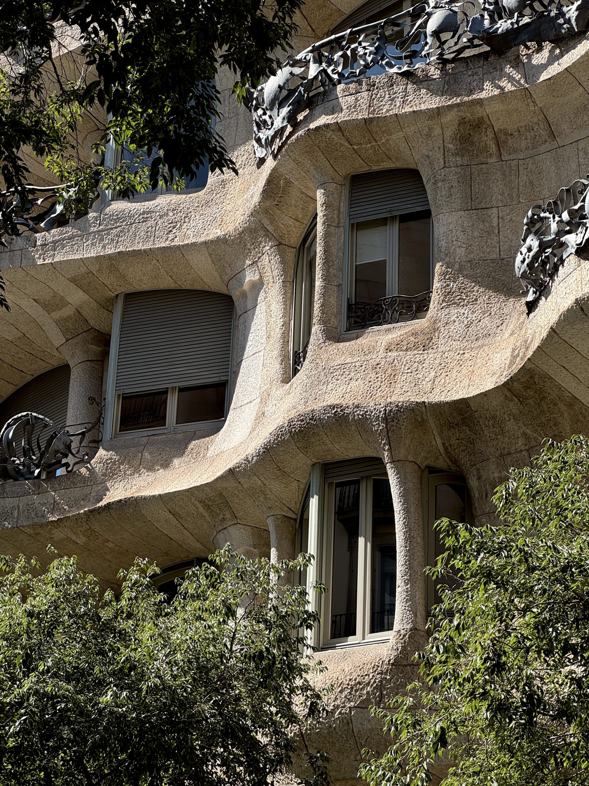 gde kupit bilety v dom mila barselona