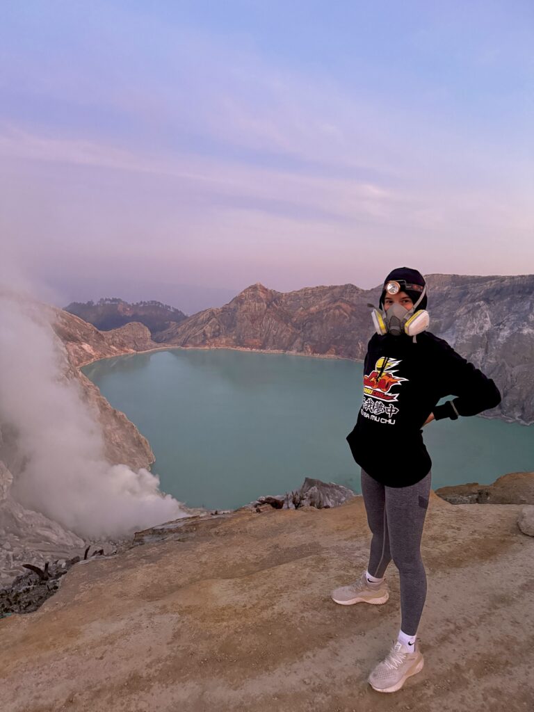 vulkan idzhen voskhozhdenie