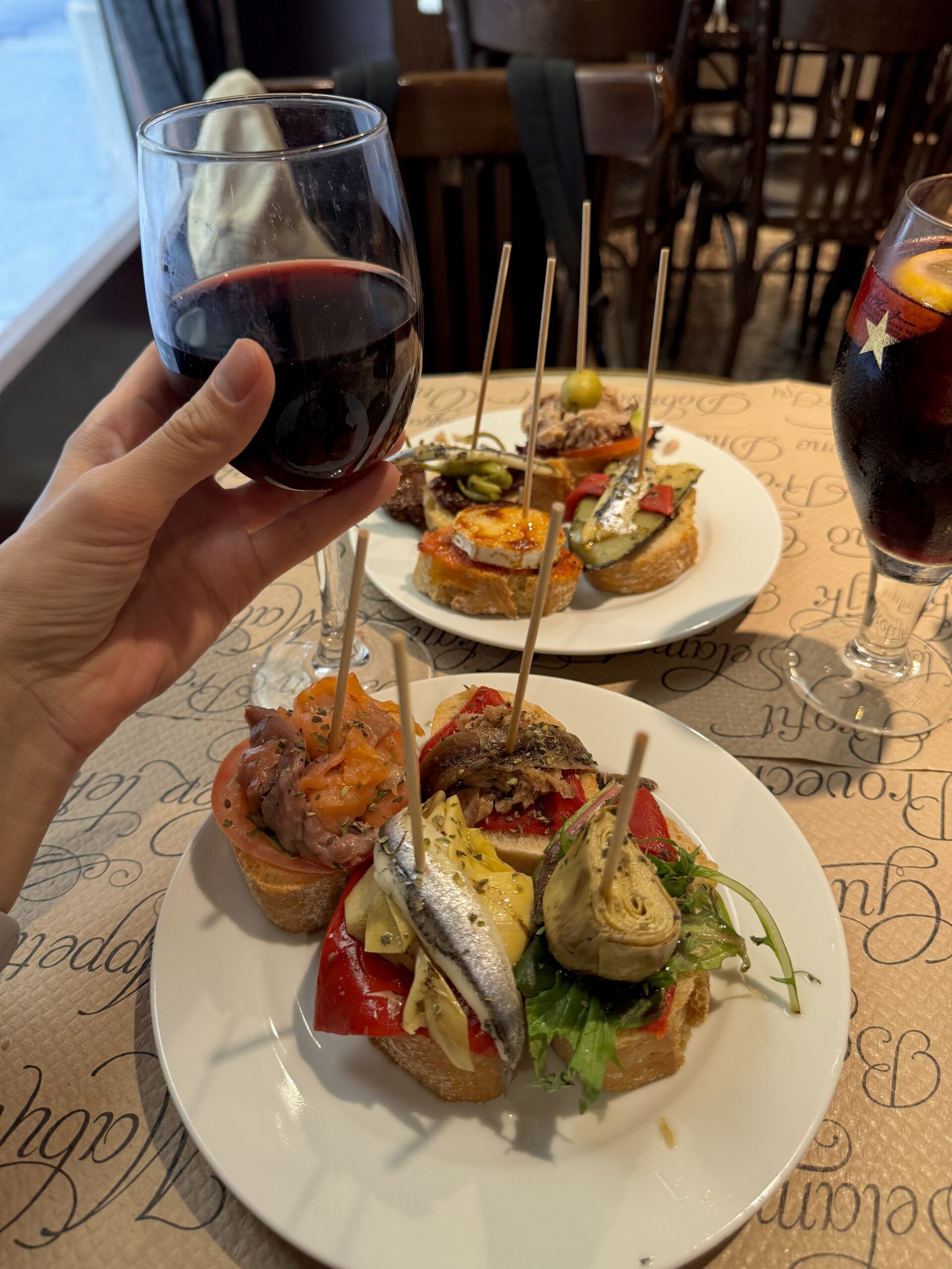 Что поесть в Барселоне: что попробовать туристу и какие блюда стоит заказать 5 tapas i ulichnaya eda v barselone