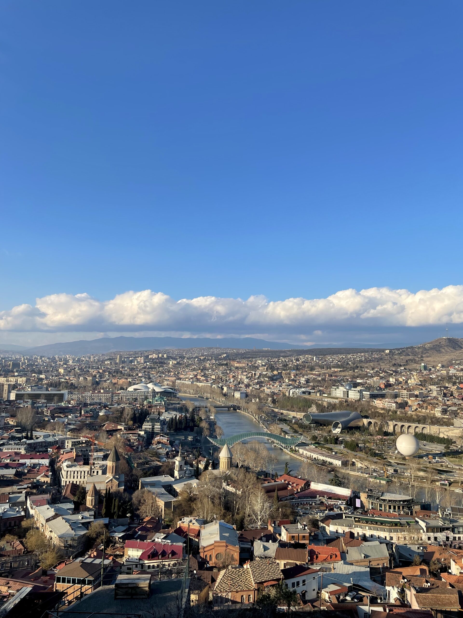 vid s Kreposti narikala v tbilisi